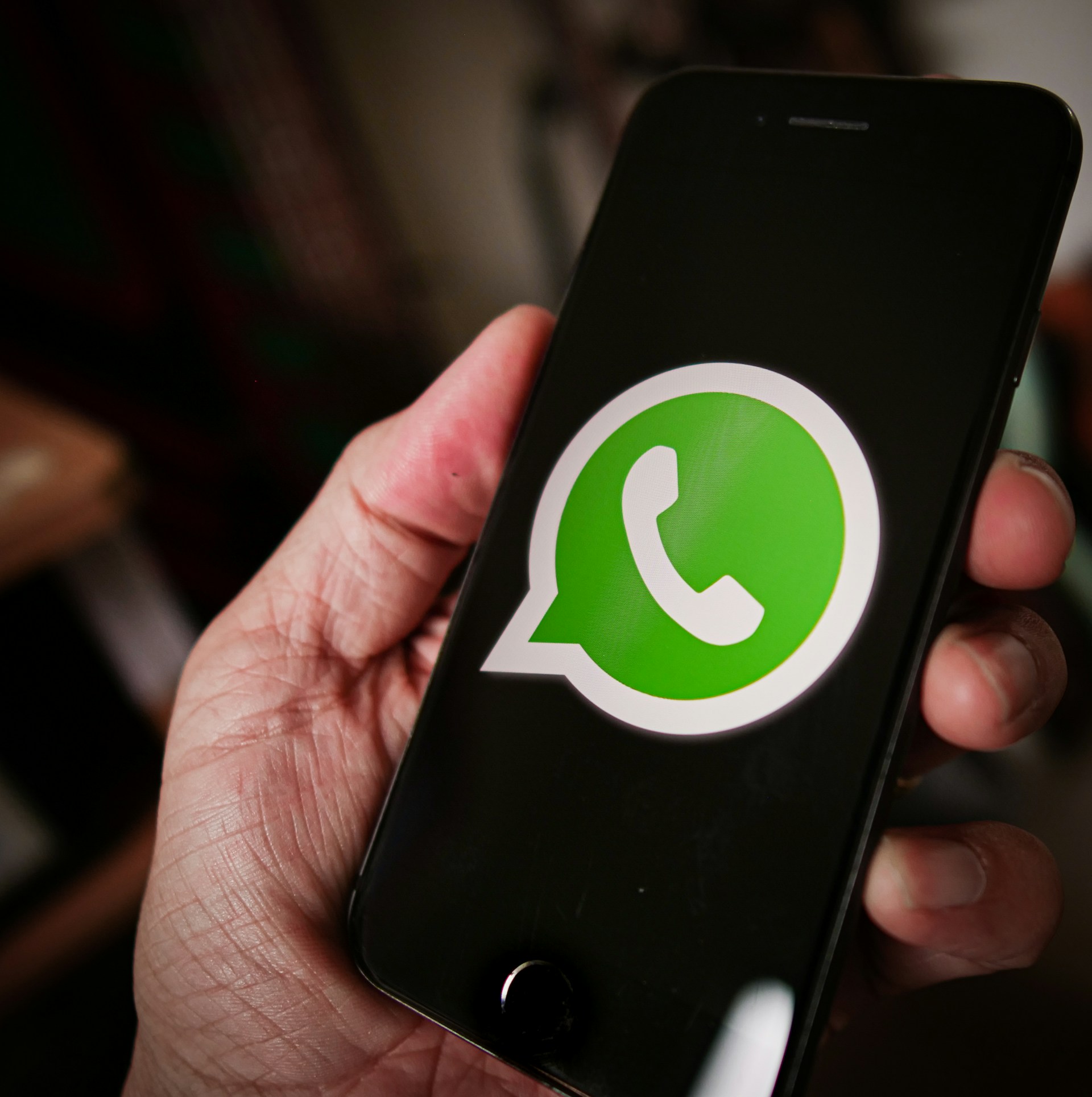 Chatbots de WhatsApp e integración con CRM