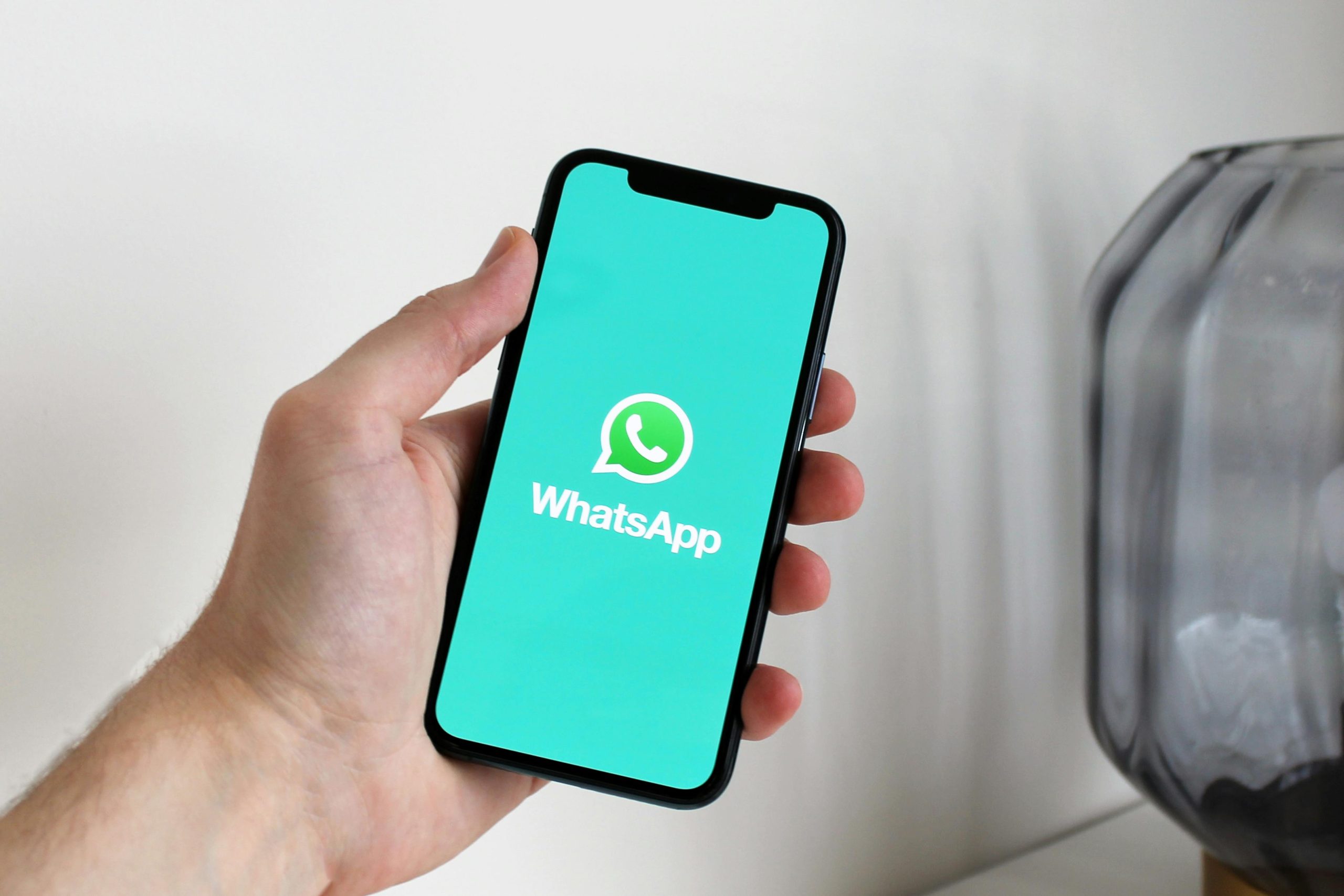 Los mejores CRMs para WhatsApp en 2025