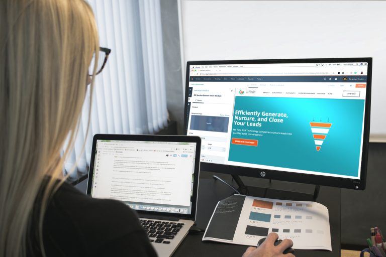 Funcionalidades de la integración entre Hubspot y B2Chat
